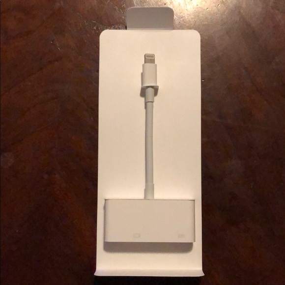 Apple lightning to VGA adapter - Picture 2 of 5